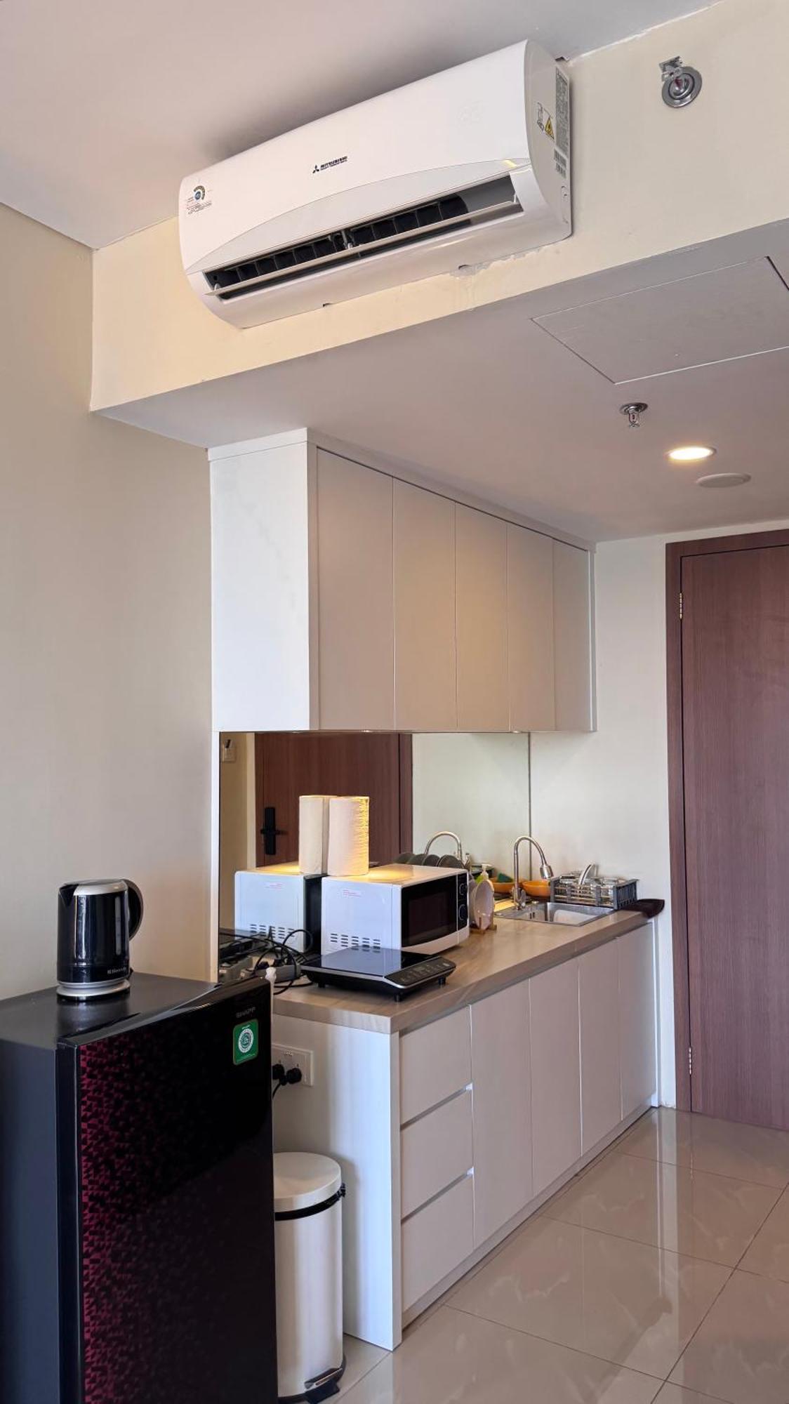 Nagoya Thamrin Apartment High Floor With View Εξωτερικό φωτογραφία