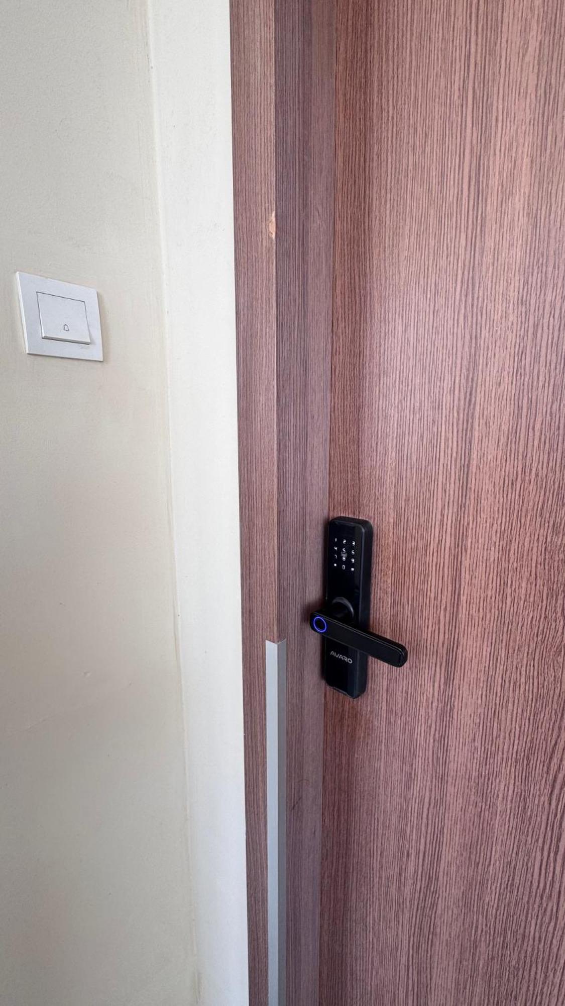 Nagoya Thamrin Apartment High Floor With View Εξωτερικό φωτογραφία